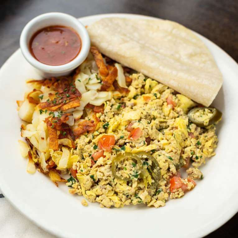 Spicy ground turkey scramble